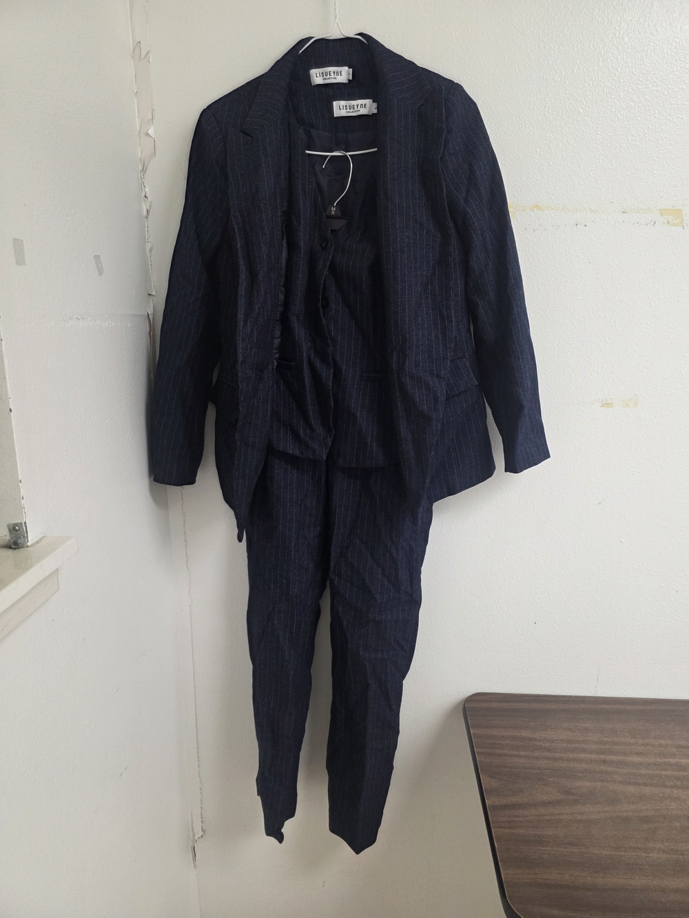 Liebeskind Navy Pinstripe Men's Suit Jacket & Trousers 3 Piece Set (0590)